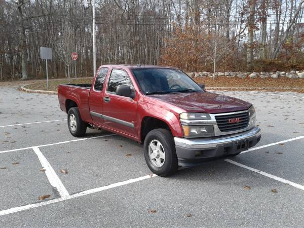2008 GMC Canyon 4x4 with low miles - cars & trucks - by owner -... for sale in New London, CT – photo 2