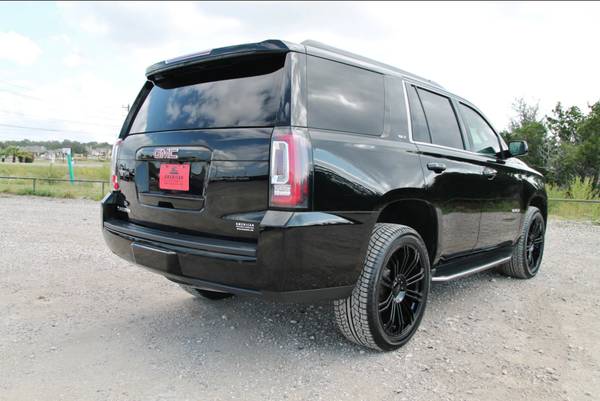 2017 GMC YUKON SLT 4X4 - LOADED - 22s - BLK ON BLK - NAV - LOW... for sale in Liberty Hill, MO – photo 10