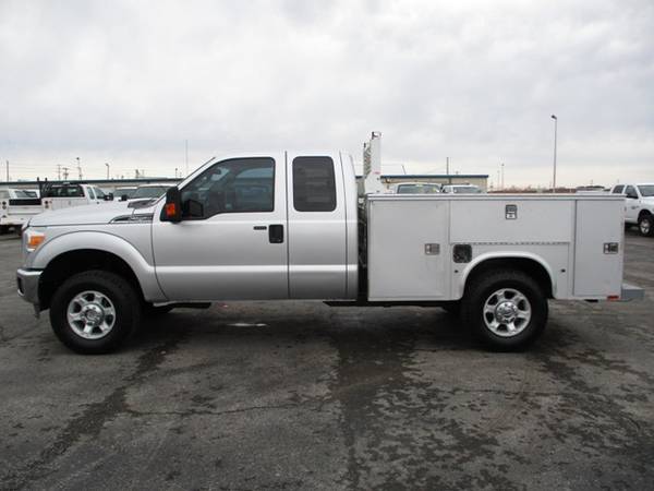 2013 Ford F250 XLT Extended Cab 4wd Utility Bed - - by for sale in Lawrenceburg, AL – photo 3