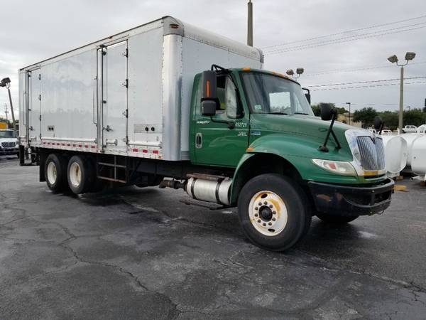 2013 INTERNATIONAL 4400 24FT BOX TRUCK for sale in Plant City, FL – photo 13