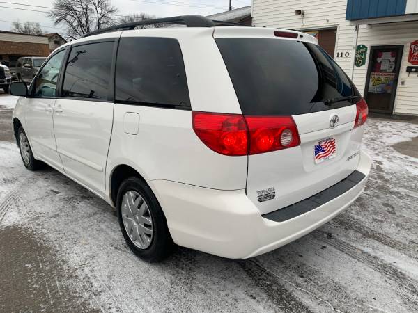 ★★★ 2008 Toyota Sienna LE / Clean and Reliable!! ★★★ - cars & trucks... for sale in Grand Forks, ND – photo 8