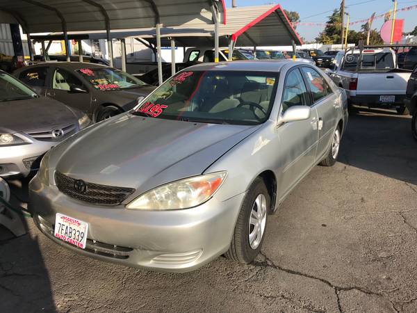 2005 TOYOTA CAMRY, SILVER, 4 Cylinder, Automatic, GAS SAVER!!! for sale in Modesto, CA