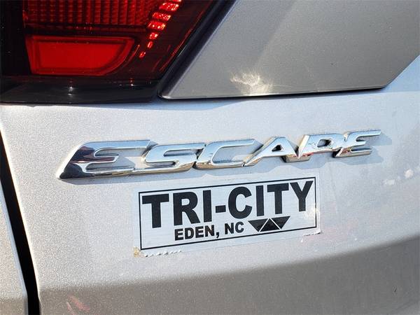 2019 Ford Escape Titanium - - by dealer - vehicle for sale in Eden, NC – photo 8