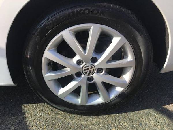 2013 Volkswagen Jetta 2.5L SE Sedan 4D NEWER TRUCKS AVAILABLE for sale in Roseville, CA – photo 22