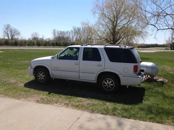 1998 GMC Envoy for sale in Mitchell, SD – photo 3
