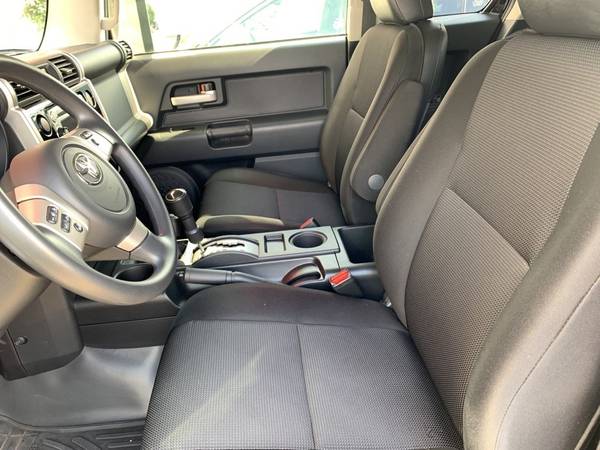 2014 Toyota FJ Cruiser Base SUV 4x4 4WD for sale in Portland, OR – photo 24