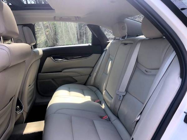▲▲2014 Cadillac XTS Luxury = CARFAX 1 OWNER/ 56K MILES/ LOADED!! for sale in Pittsburgh, PA – photo 9