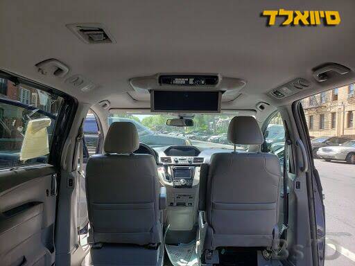 FOR SALE! 2014 Honda Odyssey Touring WHEELCHAIR ACCESSIBLE - cars for sale in Long Island City, NY – photo 4