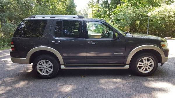 2007 Ford Explorer Eddie Bauer( ONLY 128K MILES) for sale in Warsaw, IN – photo 18