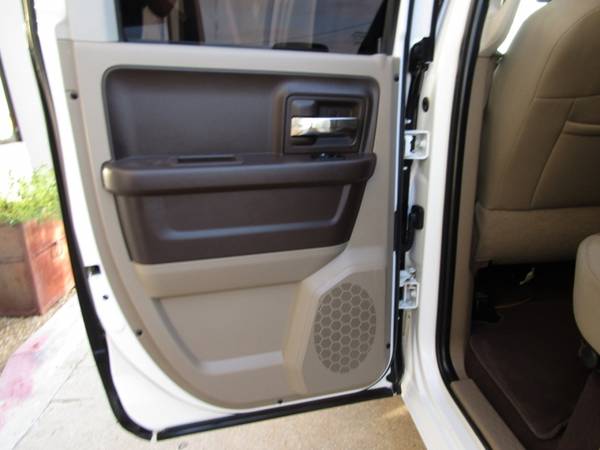 2011 Ram 1500 4WD Quad Cab 140.5" SLT - cars & trucks - by dealer -... for sale in Watauga (N. Fort Worth), TX – photo 20