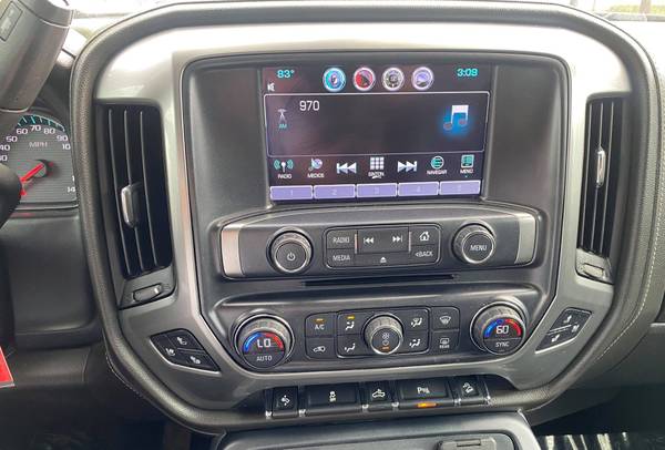 2016 Chevrolet Silverado 1500 LTZ 4x4 Z71 Crew Cab Leather interior for sale in Chattanooga, TN – photo 17