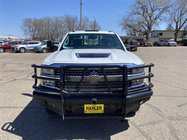 2017 Chevrolet Silverado 3500HD Diesel flatbed! - - by for sale in Webster, SD – photo 3