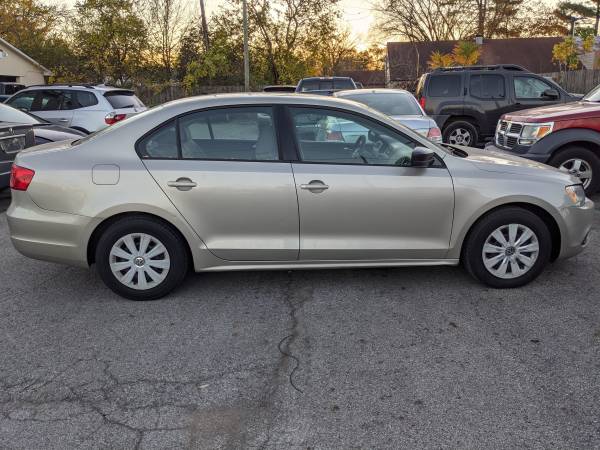 2014 Volkswagen Jetta, $1,200 DOWN! - cars & trucks - by dealer -... for sale in Columbus, OH – photo 3