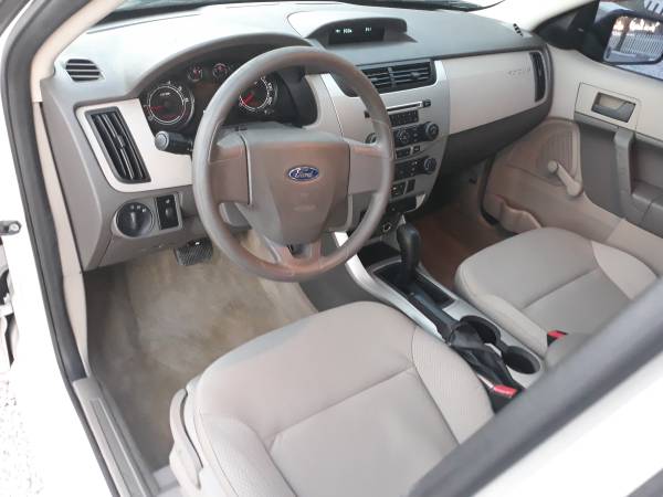 2009 Ford Focus Sedan - Cold A/C - Low Miles 120K - cars & trucks -... for sale in DUNEDIN, FL – photo 10