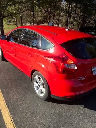 2014 Ford Focus SE 35 MPG Bluetooth - cars & trucks - by owner -... for sale in Oneida, WI – photo 4