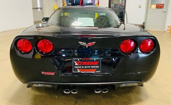 2005 Chevrolet Corvette 1LT Coupe Manual - - by dealer for sale in Coopersville, MI – photo 5