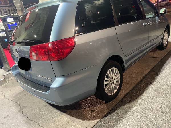 2009 Toyota Sienna - cars & trucks - by owner - vehicle automotive... for sale in Jamaica, NY – photo 5