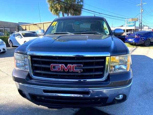 2011 GMC Sierra 1500 SLE - EVERYBODY RIDES!!! - cars & trucks - by... for sale in Metairie, LA – photo 2