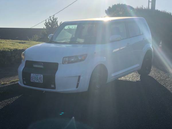 2009 Scion xB - cars & trucks - by owner - vehicle automotive sale for sale in Newport, OR – photo 3
