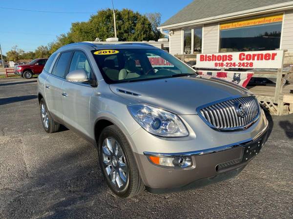 2012 Buick Enclave Premium 4dr Crossover FREE CARFAX ON EVERY... for sale in Sapulpa, OK – photo 2