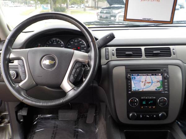 2011 Chevrolet Suburban LT SPORT Z71 4X4, POWER HEATED SEATS, THIRD for sale in Virginia Beach, VA – photo 19