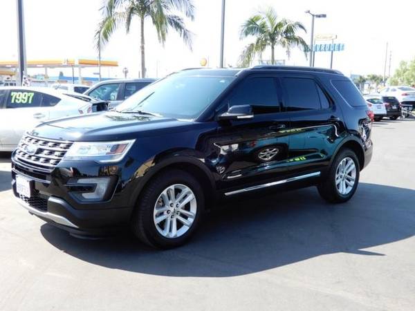 "LOW PRICE!" 😍 GORGEOUS 1-OWNER 2017 FORD EXPLORER XLT! 31k MILES!!... for sale in Orange, CA – photo 12