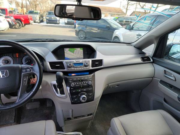 2013 Honda Odyssey - - by dealer - vehicle automotive for sale in Highspire, PA – photo 16