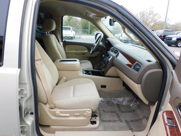 Chevrolet Tahoe 4wd LS SUV Used 1 Owner Chevy Truck Sport Utility V8... for sale in Asheville, NC – photo 15