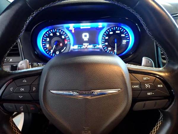 2016 Chrysler 300 - - by dealer - vehicle automotive for sale in Gretna, NE – photo 2