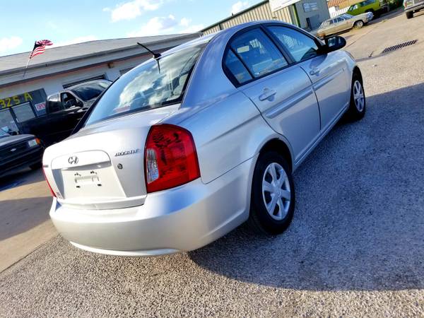 2006 HYUNDAI ACCENT with 16k miles for sale in Fort Worth, TX – photo 5