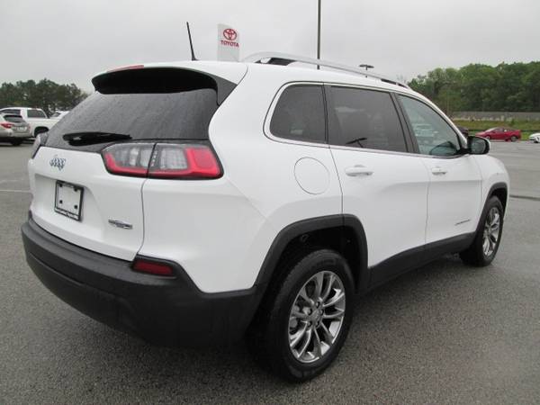 2020 Jeep Cherokee Latitude Plus suv Bright White Clearcoat - cars & for sale in ROGERS, AR – photo 16