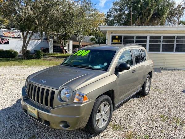 JEEP COMPASS - cars & trucks - by dealer - vehicle automotive sale for sale in Gainesville, FL – photo 2
