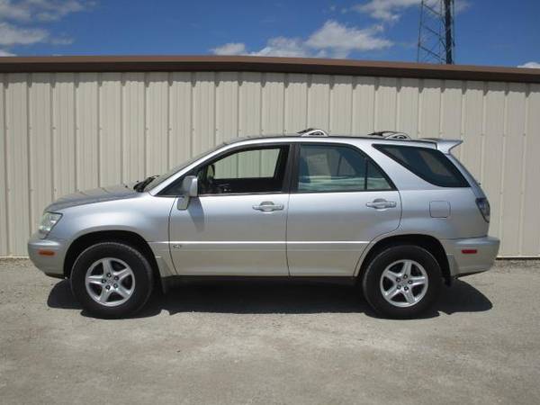 2001 Lexus RX 300 4WD - - by dealer - vehicle for sale in Wilmington, OH – photo 3