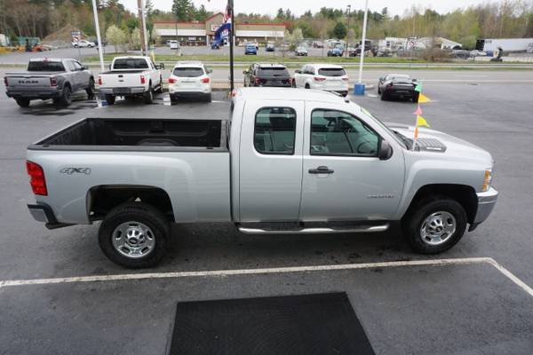 2013 Chevrolet Chevy Silverado 2500HD Work Truck 4x4 4dr Extended for sale in Plaistow, ME – photo 5