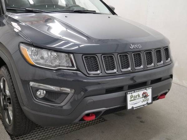 2018 Jeep Compass Trailhawk - cars & trucks - by dealer - vehicle... for sale in Burnsville, MN – photo 2