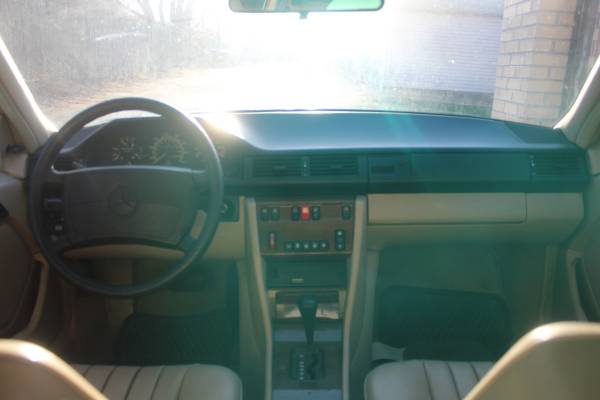 1988 Mercedes 260E light BLUE with Bone color interior 114k Miles for sale in Denver , CO – photo 12