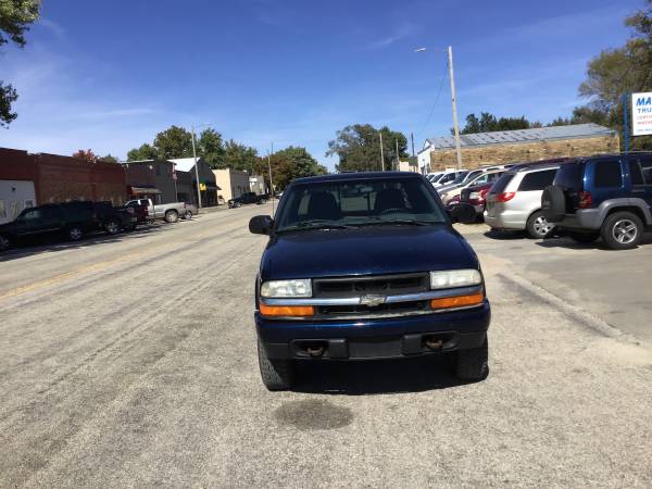 1999 Chevrolet S10 4x4 V6 $2495. for sale in Maple Hill, KS – photo 2