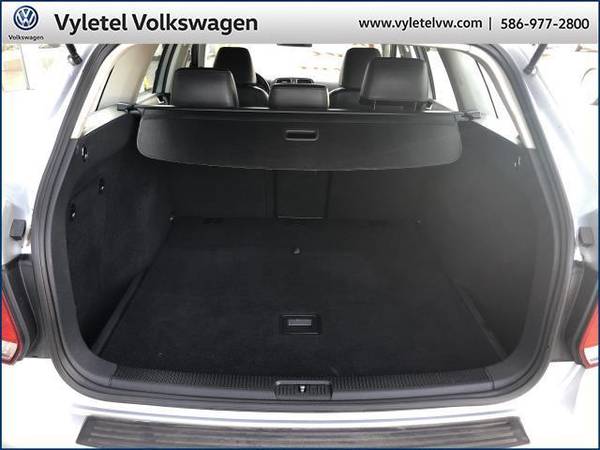 2014 Volkswagen Jetta SportWagen wagon 4dr DSG TDI - Volkswagen... for sale in Sterling Heights, MI – photo 10