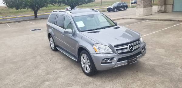 2011 MERCEDES-BENZ GL450 4MATIC 98K - cars & trucks - by owner -... for sale in Houston, TX – photo 9