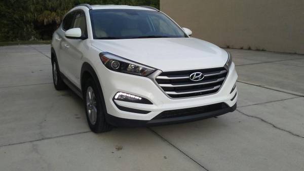 2018 Hyundai Tucson SEL, Rear cam ,Warranty,Excellent for sale in Naples, FL – photo 3