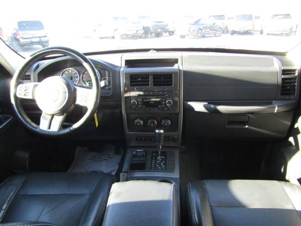 2012 *Jeep* *Liberty* *4WD 4dr Limited Jet* Bright S - cars & trucks... for sale in Omaha, NE – photo 11