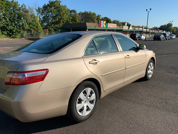 2007 Toyota Camry LE - clean carfax for sale in Philadelphia, PA – photo 5