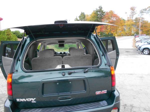 GMC Envoy XL 4WD One Owner 3rd Row DVD **1 Year Warranty*** for sale in Hampstead, ME – photo 20