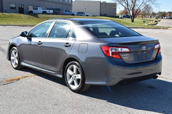 2014 Toyota Camry SE ***79K MILES ONLY*** - cars & trucks - by... for sale in Omaha, IA – photo 10