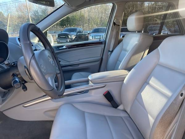 2010 MERCEDES ML 350/FULLY LOADED! LIKE NEW ! 2010 ML350! - cars & for sale in East Stroudsburg, PA – photo 11
