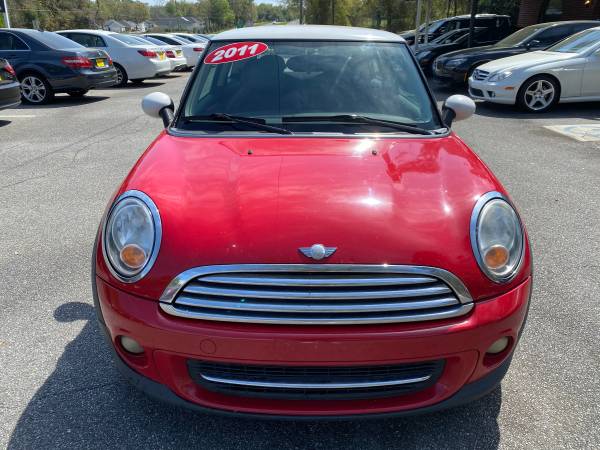 2011 MINI COOPER HATCHBACK SUPER NICE! 6500 CASH SALE! - cars & for sale in Tallahassee, FL – photo 2