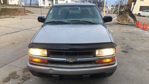 2003 Chevrolet S-10 (REDUCED) - cars & trucks - by dealer - vehicle... for sale in Epworth, IA – photo 3