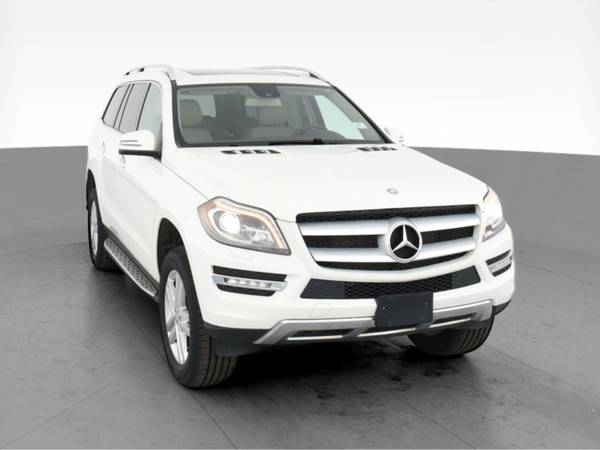 2013 Mercedes-Benz GL-Class GL 450 4MATIC Sport Utility 4D suv White... for sale in Chicago, IL – photo 16