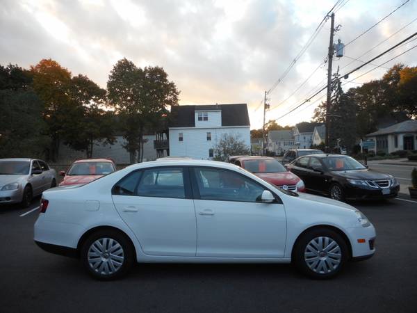 2010 VOLKSWAGEN JETTA 2.5S 5-SPEED MANUAL, ONLY 82K MILES. for sale in Whitman, MA – photo 6