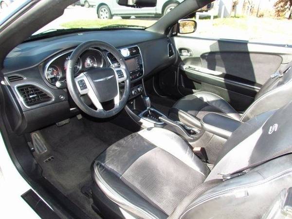 2011 Chrysler 200 Convertible S - cars & trucks - by dealer -... for sale in Denton, TX – photo 16